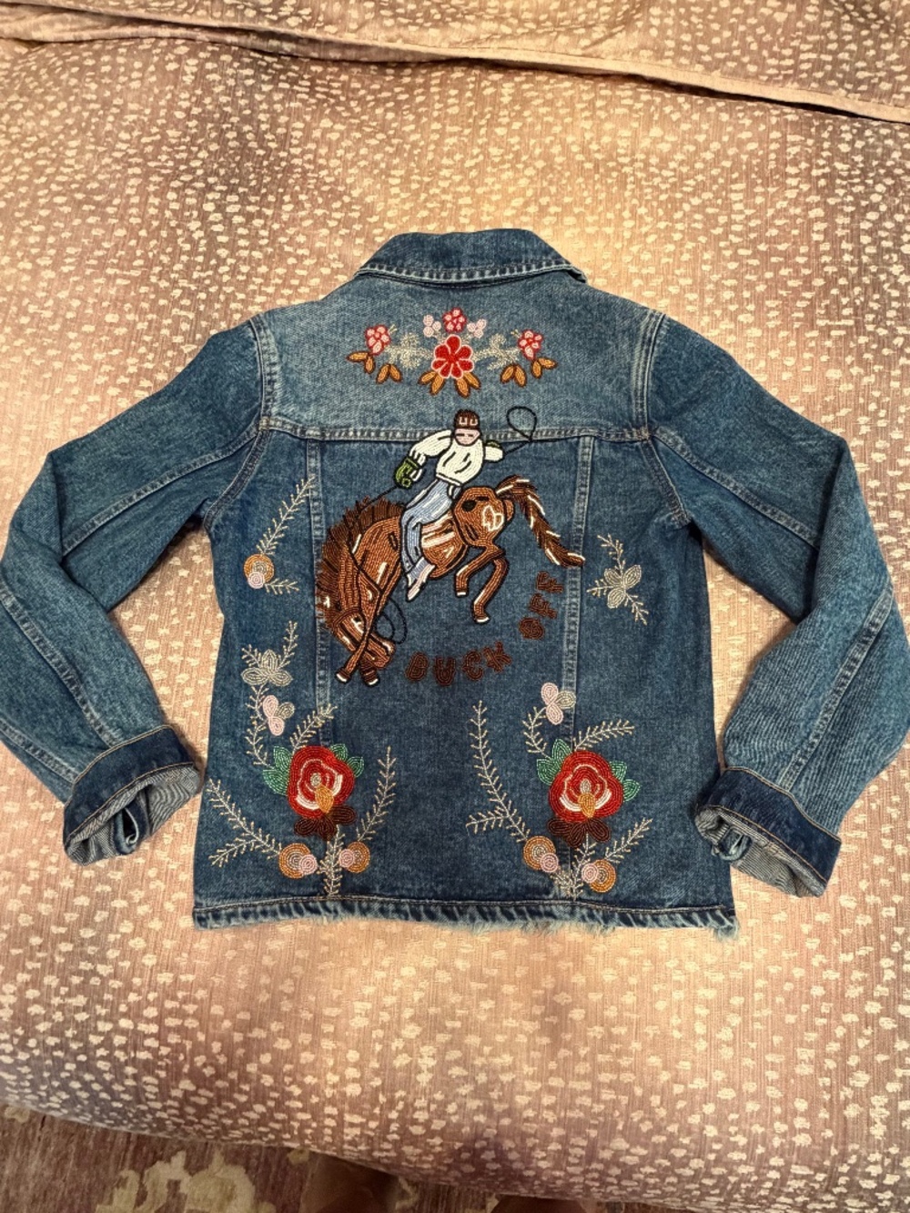 Beaded Western Denim Jacket Horse Floral Frayed Hem Jean Jacket Sixe M - Picture 4 of 5